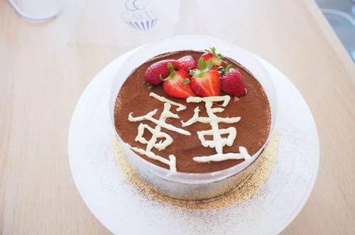 带你吃瓜解说仿真蛋糕,带你吃瓜解说