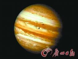 木星组合台上吃瓜