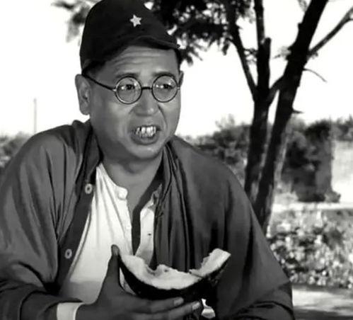 吃瓜式发言,吃瓜群众视角下的明星幕后故事