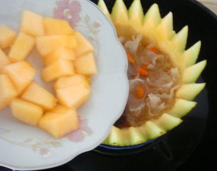 哈密瓜蒸着吃吗,蒸着吃，营养美味两不误