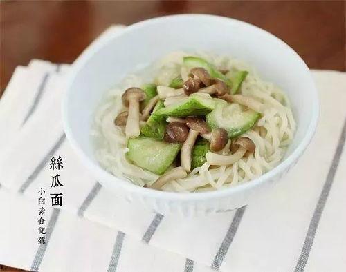 吃瓜和面的说说,一场味蕾与情感的碰撞