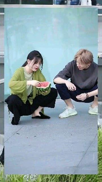 吃瓜观众小姐姐,揭秘娱乐圈幕后故事