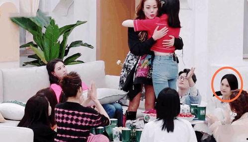 吃瓜观众小姐姐,揭秘娱乐圈幕后故事