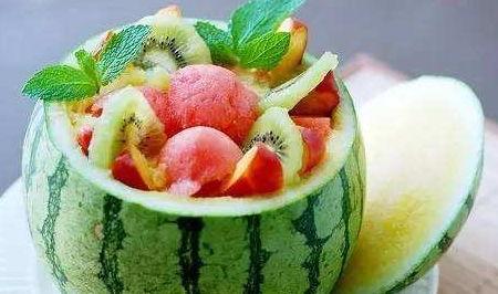 吃瓜解渴的视频,揭秘热门视频背后的趣味与真相