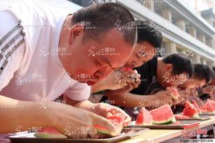 吃瓜反胃想吐,揭秘健康饮食之道