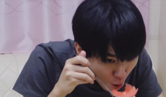 王俊凯吃瓜指南,揭秘娱乐圈幕后真相