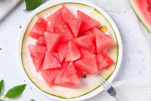 欣欣不吃肉吃瓜,欣欣的素食瓜果生活