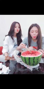 姐妹吃瓜直播,揭秘娱乐圈幕后故事