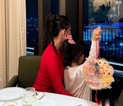 热闹吃瓜大姐网易号,热闹吃瓜大姐的网易号传奇